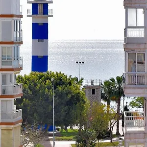 https://magnifico-atico-en-la-playa.1costadelsol.com
